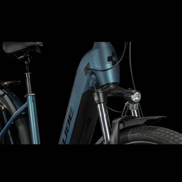 CUBE Kathmandu Hybrid ONE 750 sähköpyörä Easy Entry